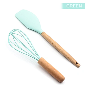OEM Color Food Grade Manual Wooden Handle Scraper and Whisk Two Pieces Spatula Whisk Set