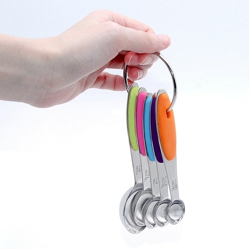 Amazon hot seller stainless steel silicone handle 5pcs measuring spoon