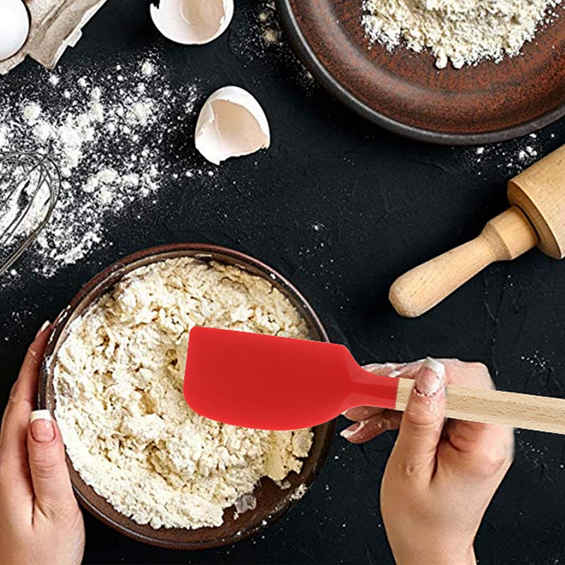 Non-stick silicone spatula Non-Stick Cookware Heat Resistant Kitchen Cooking Utensil Silicone Spatula with Wooden Handle
