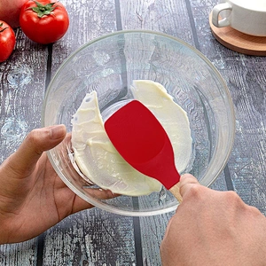 Amazon hot selling Silicone Spatula Set Kitchen Accessories Tools Heat Resistant Kitchen Spatula for baking and cooking Utensil