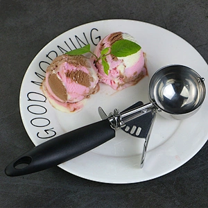 Amazon Hot Seller Stainless Steel Ice cream spoon Creative Coffee Spoon dessert spoon Kitchen Accessories Ice Cream Scoop