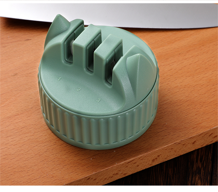 knife sharpener kitchen