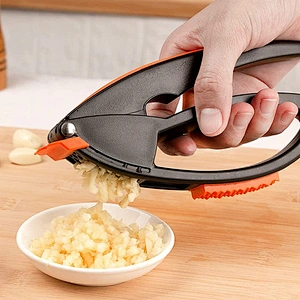Garlic Chopper Press Household Kitchen Ginger Garlic Masher cocina vegetable tool Garlic Crusher
