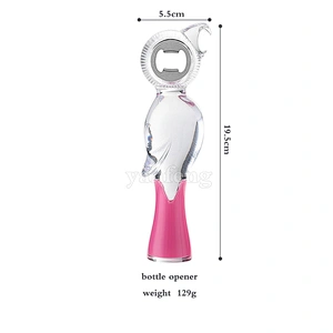 Gadgets 2022 Innovative Custom Pink Manual Bottle Opener Kitchen Tools Beer Bottle Opener