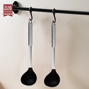 Amazon hot selling heat resistant silicone soup ladle silicone spoons non stick home kitchen cooking silicone kitchen ladle