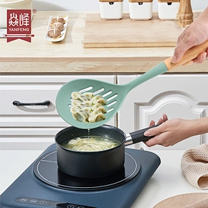 Hot Home Eco Friendly Kitchen Accessories Kitchen Utensils Set Kitchen Gadgets 4 Piece Silicone Cooking Utensils Sets