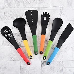 Factory Wholesale Kitchen Utensils Heat Resistant 7 Pieces Nylon Kitchen Utensil Set with Rotating Storage Stand