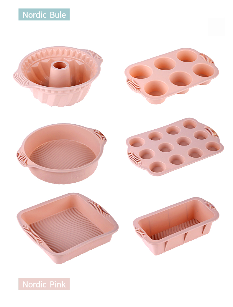 Silicone cake mould
