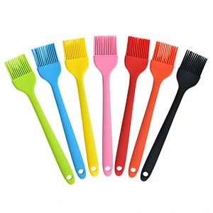 Hot Selling Material Oil Brush Kitchen Utensil Food Grade Silicone BBQ Brush