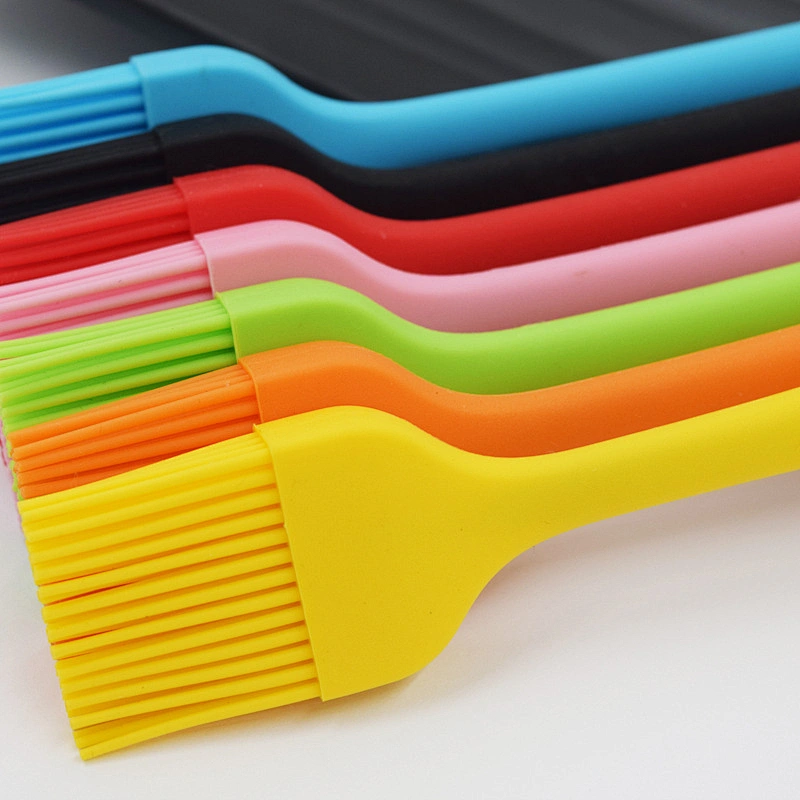 Hot Selling Material Oil Brush Kitchen Utensil Food Grade Silicone BBQ Brush