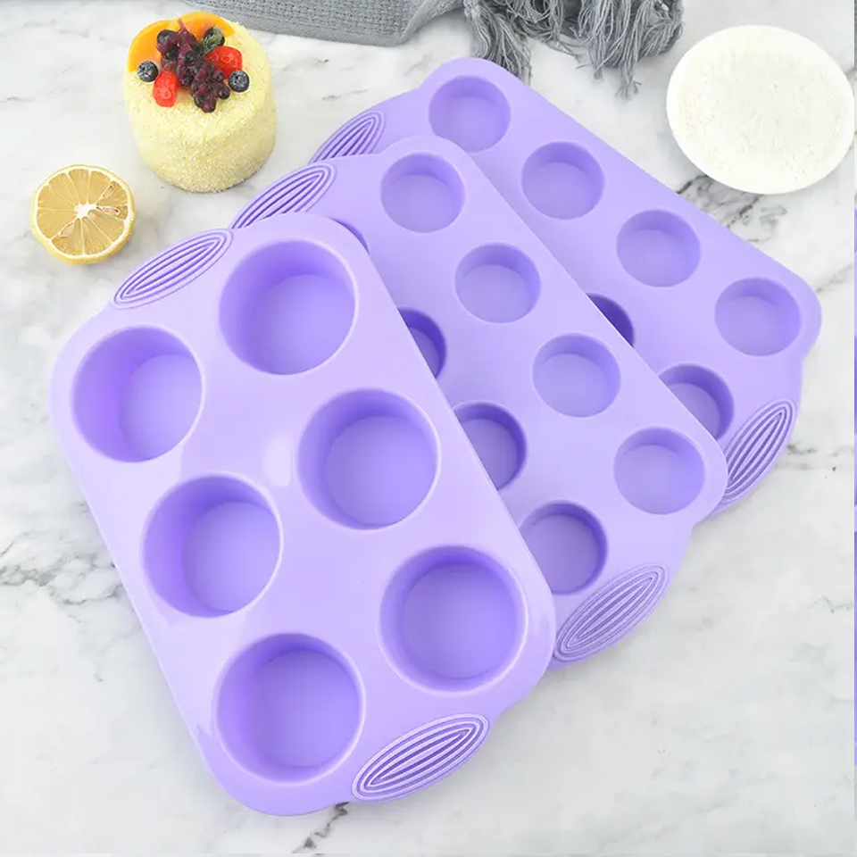 Advantages of Silicone Cake Mold