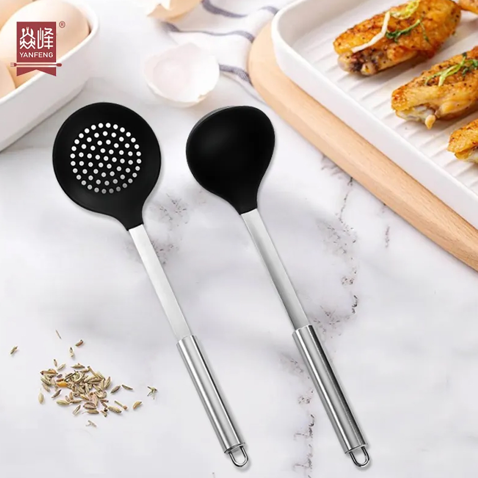 Reasons for Choosing Silicone Kitchen Utensils