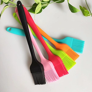 Hot Selling Material Oil Brush Kitchen Utensil Food Grade Silicone BBQ Brush