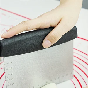 Multifunction stainless steel pastry dough cutter scraper Kitchen accssories Dough Baking Cutter Cake Pastry Pizza Dough Scraper