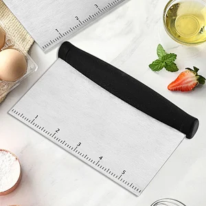 Hot sale Flour Chopper Dough Pastry Scraper Baking Tools Cake Pizza Spatule Multipurpose stainless steel dough scraper