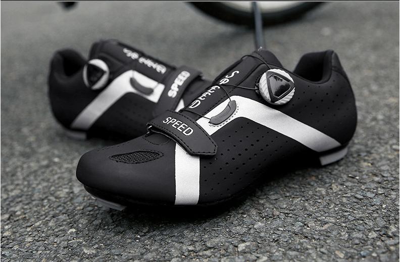 Factory Wholesale Plus size unlocked men women cycling shoes outdoor road bike shoes anti slip mountain bike shoes