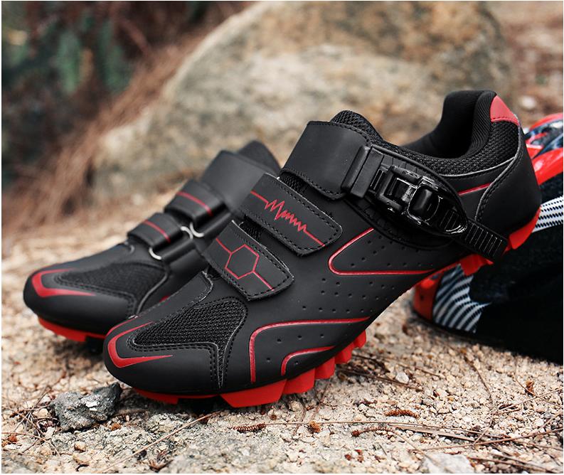 Factory Wholesale Highway lock road bike shoes outdoor road cycling shoes antiskid Compatible Riding Shoes for indoor or outdoor