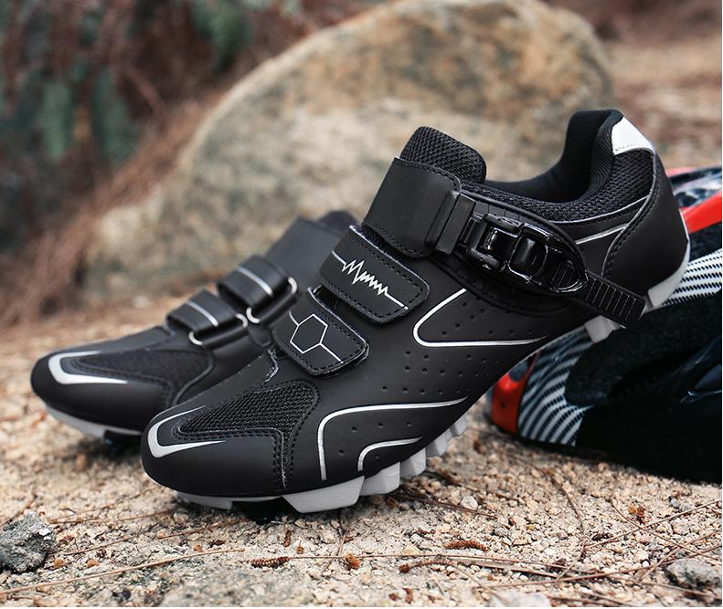 Factory Wholesale Highway lock road bike shoes outdoor road cycling shoes antiskid Compatible Riding Shoes for indoor or outdoor