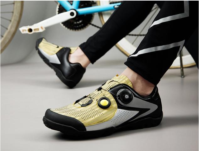 New design reflective cycling shoes men and women road bike shoes unlocked antiskid durable mountain bike shoes