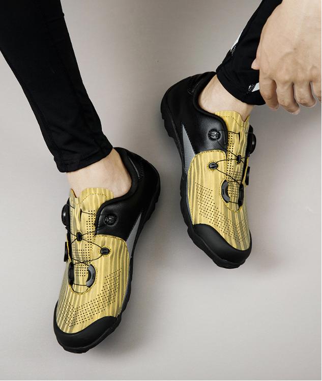 New design reflective cycling shoes men and women road bike shoes unlocked antiskid durable mountain bike shoes