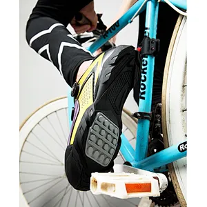 New design reflective cycling shoes men and women road bike shoes unlocked antiskid durable mountain bike shoes