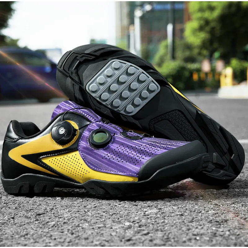 New design reflective cycling shoes men and women road bike shoes unlocked antiskid durable mountain bike shoes