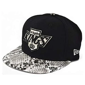 Snapback cap