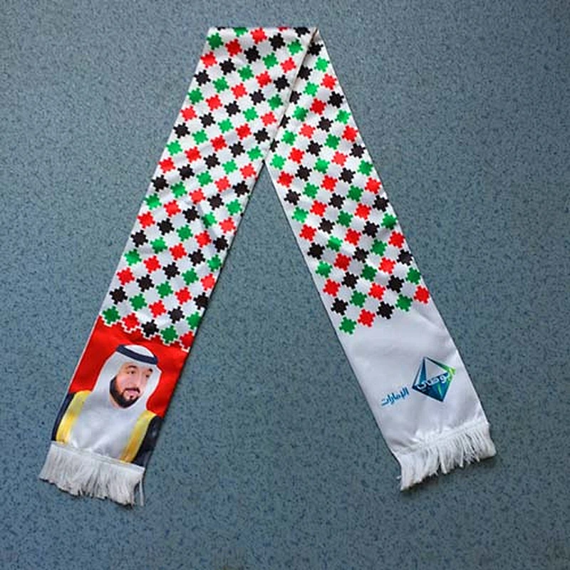 Printed fan scarf