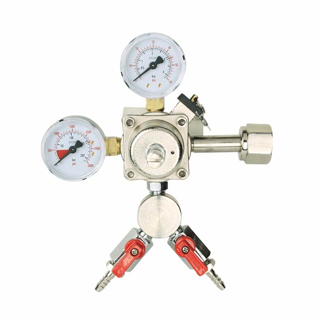 Dual Gauges CO2 Brass Beer Regulator With Y Splitter And Two Independent Shut-Off Valves