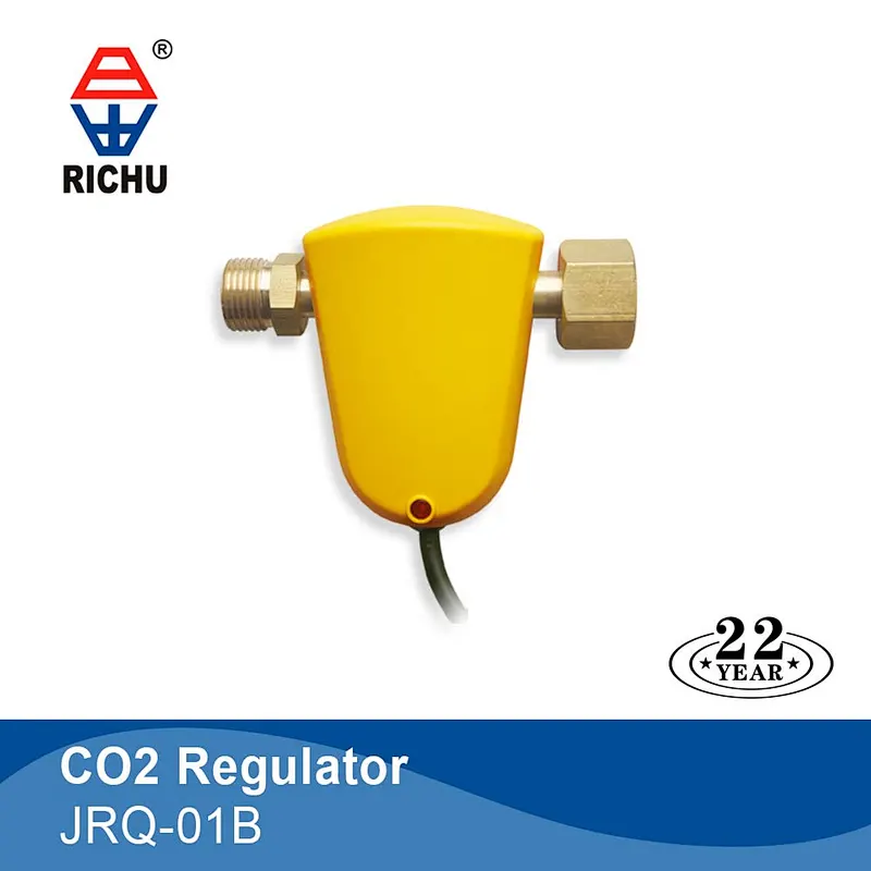 CO2 Regulator with heater