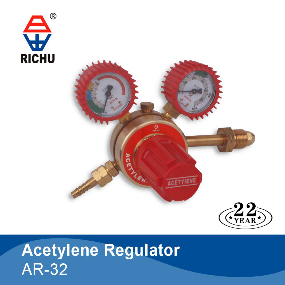 Professional Multi Stage Oxygen Regulator With 2 Gauges
