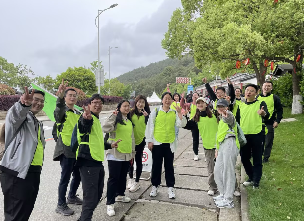 Walking group construction