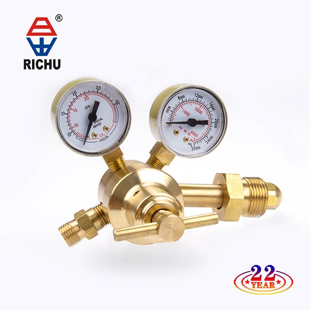 TR-57 CO2 Regulator