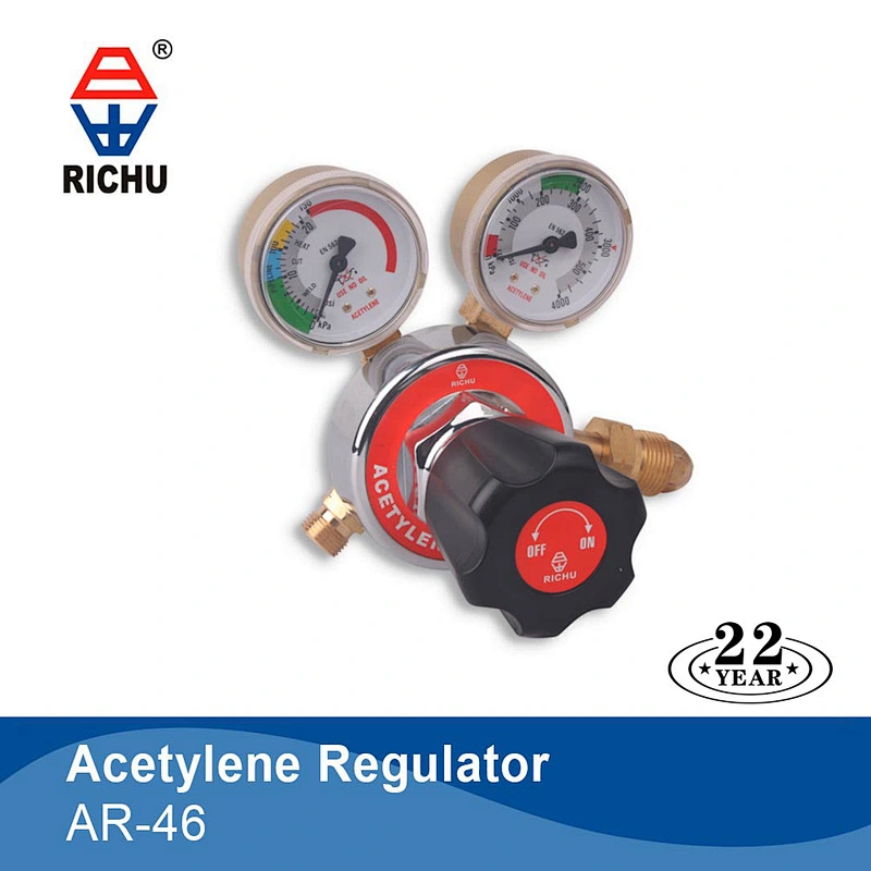 American style oxygen regulator