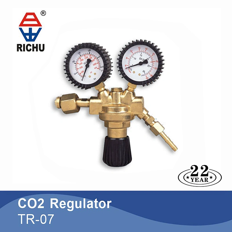 Italy Type Full Brass Pressure Reducers Regulator With CE For Use With Industrial Gases 07 Series