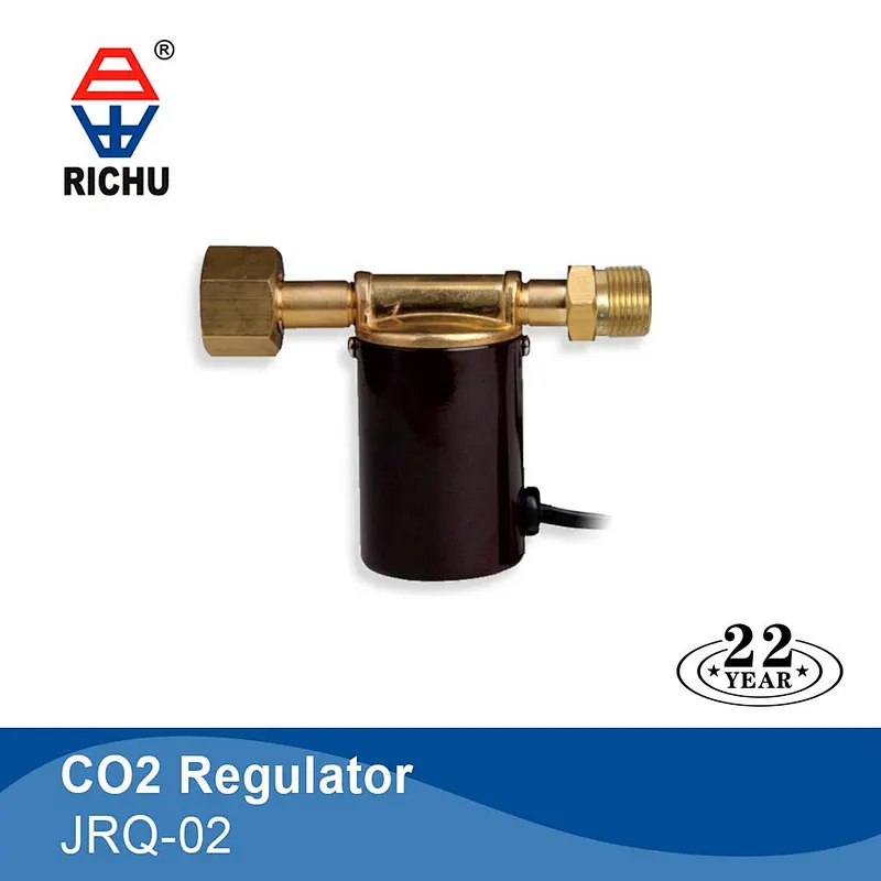 CO2 Argon high pressure regulator with heat
