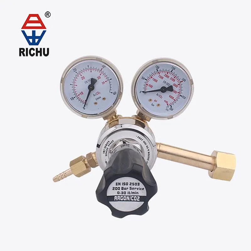 CO2 regulator for hydroponics