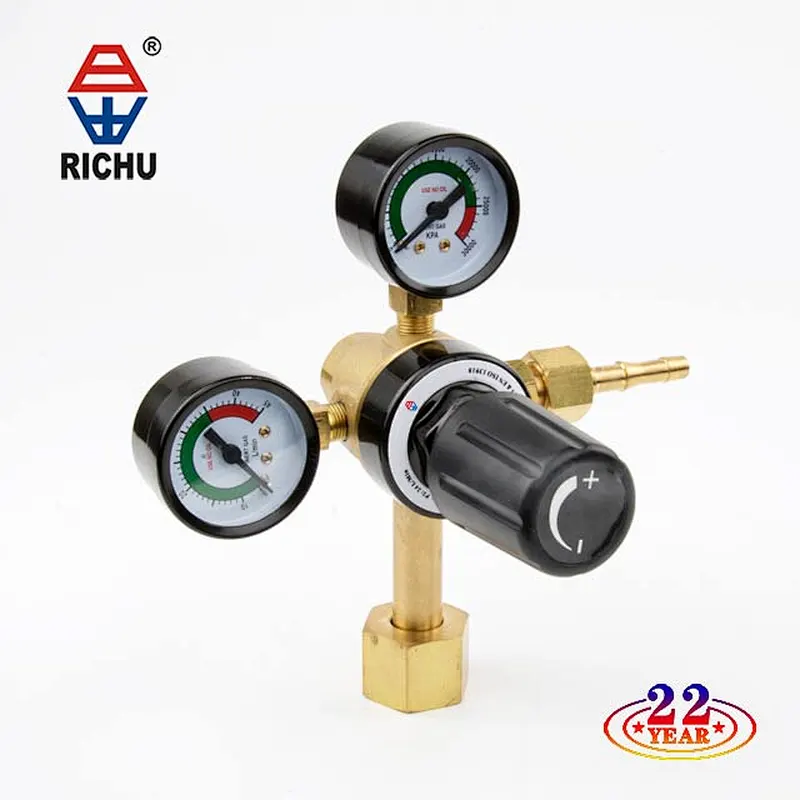 Multi Stage CNG Regulator With Radiator QR-156 Is Professional Tube Regulator and Gas Saver