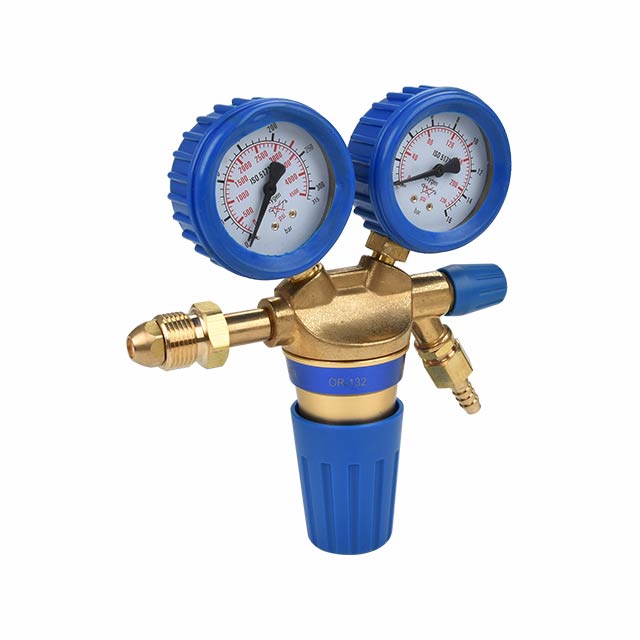 1.European Type Professional Industrial Oxygen Acetylene Argon CO2 Gas Pressure Reducers/Regulators 132 Series