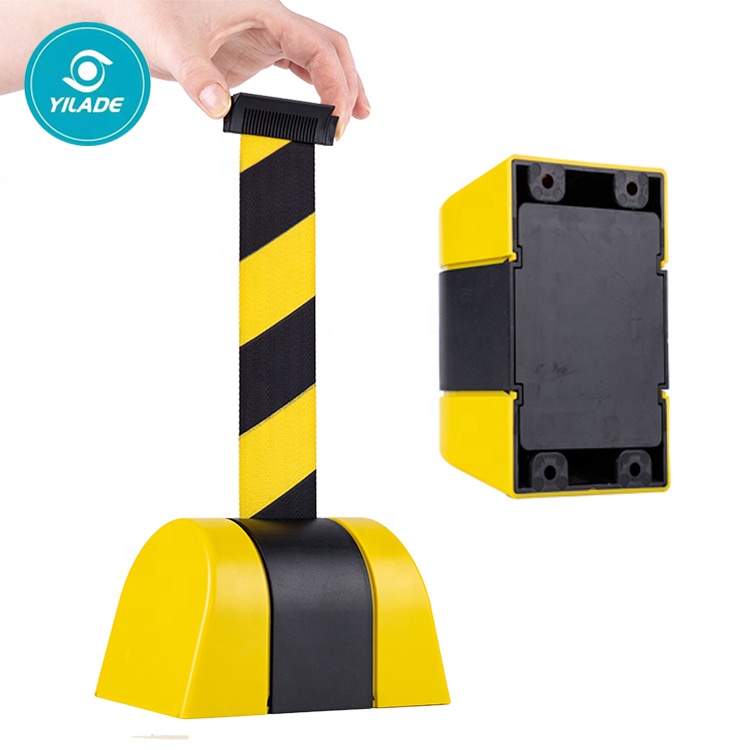 High Quality 5m Yellow Plastic Wall Mounted Retractable Nylon Belt Queue Stanchion Crowd Control Barrier For Hospital