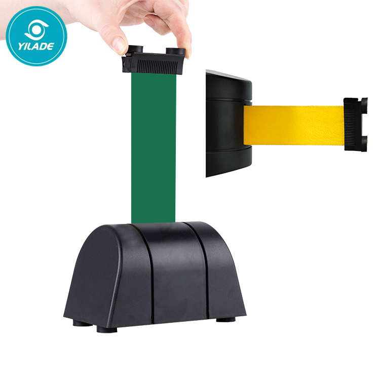 Wholesale Retractable Barrier Queu Management System Plastic Stanchion For Crown Control