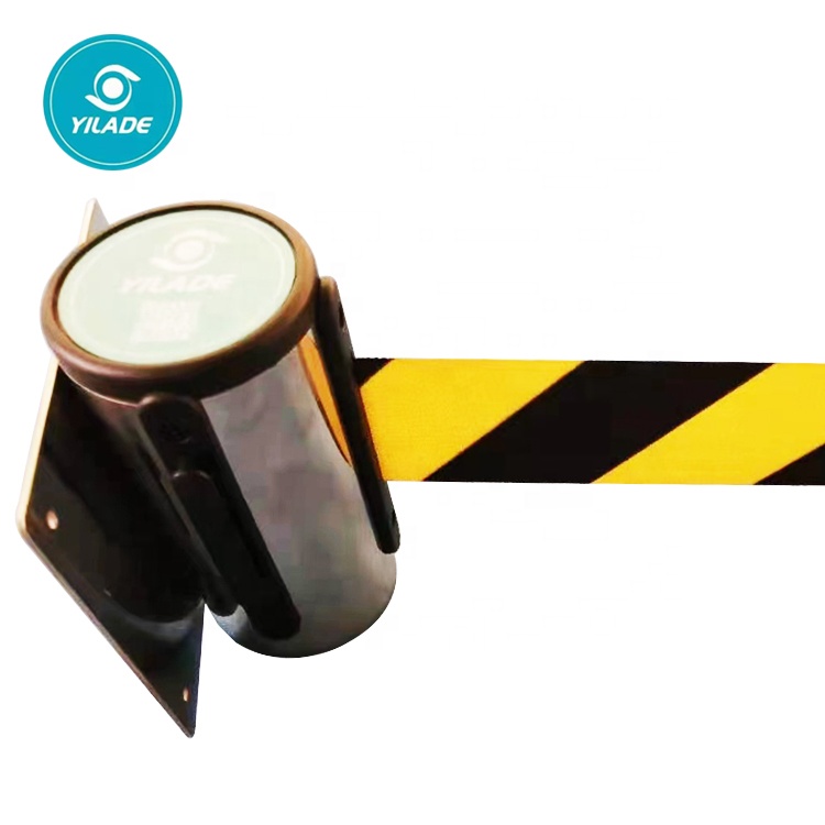 High Quality 5M 3-way Connection Stainless Steel Wall Mounted Retractable Red Nylo Belt Crowd Control Barrier For Airport