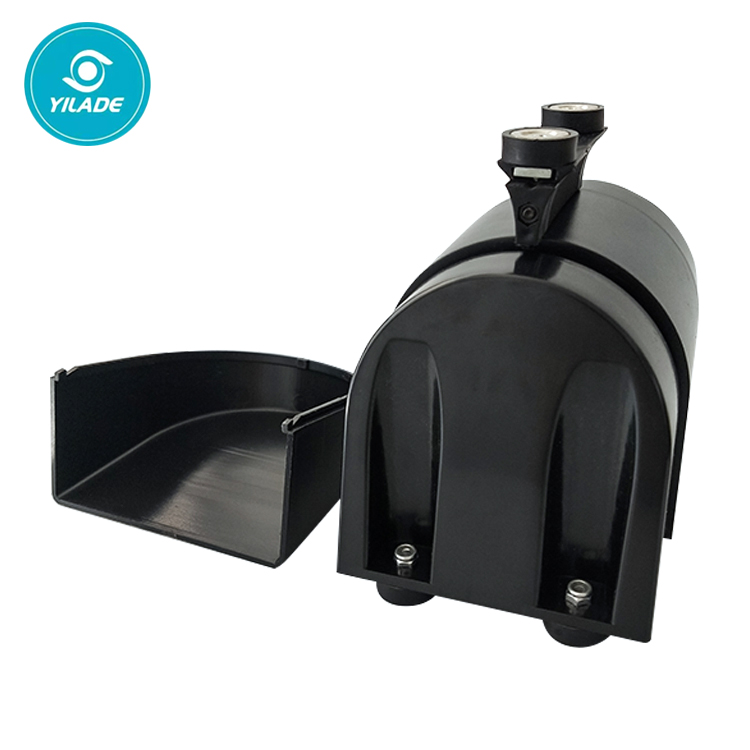 High Quality Plastic Wall Mount Security Queue Black Retractable Barrier Stanchion For Sale