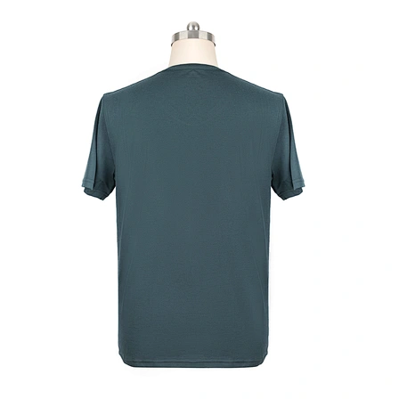the back of the Mens merino wool t-shirt