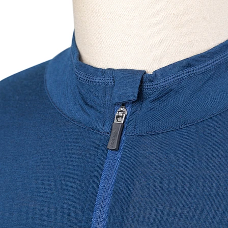 the collar of the Non-mulesed Australian Merino Wool