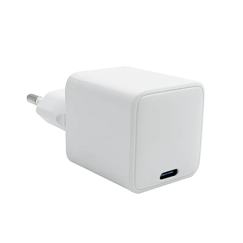 shenzhen factory  Gan 30W Single Port Type C 5V3A  9V3A  12V2.5A 15V2A 20V 1.5A 30W max for Iphone 12 13