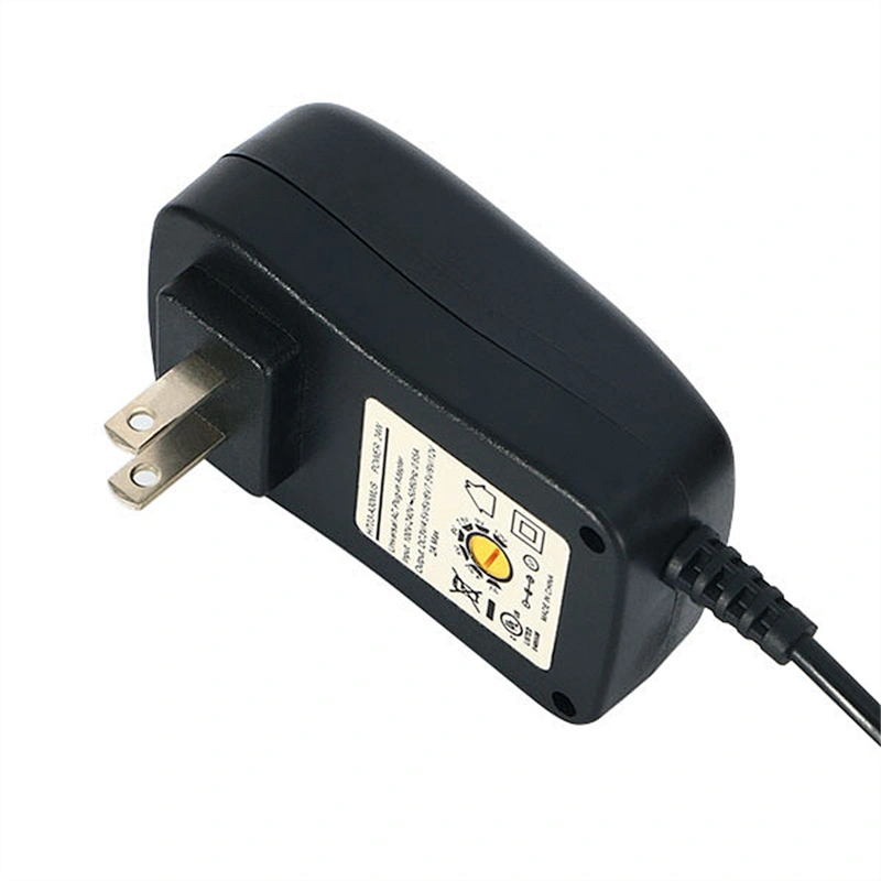 Adaptador de conmutación de fuente de alimentación regulada universal de CA CC de 24 W de 3 V ~ 12 V de voltaje múltiple con 6 puntas seleccionables