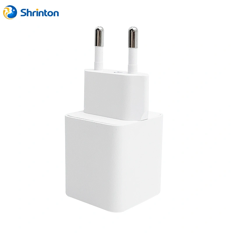2022 Factory OEM ODM with Certificate PD Travel Charger Adaptor Wall Portable Charger Type Gan 30W PD charger for Mobile Phone
