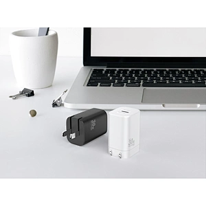 Traveling Rapid  Super equipment for Electronics accessories OEM/ODM LOGO for iphone fast charging