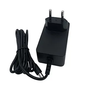 2021 Venta caliente 5V 6V 9V 12V 15V 1A 2A 3A 4A AC / DC adaptador de corriente de conmutación de fuente de alimentación para cámara CCTV